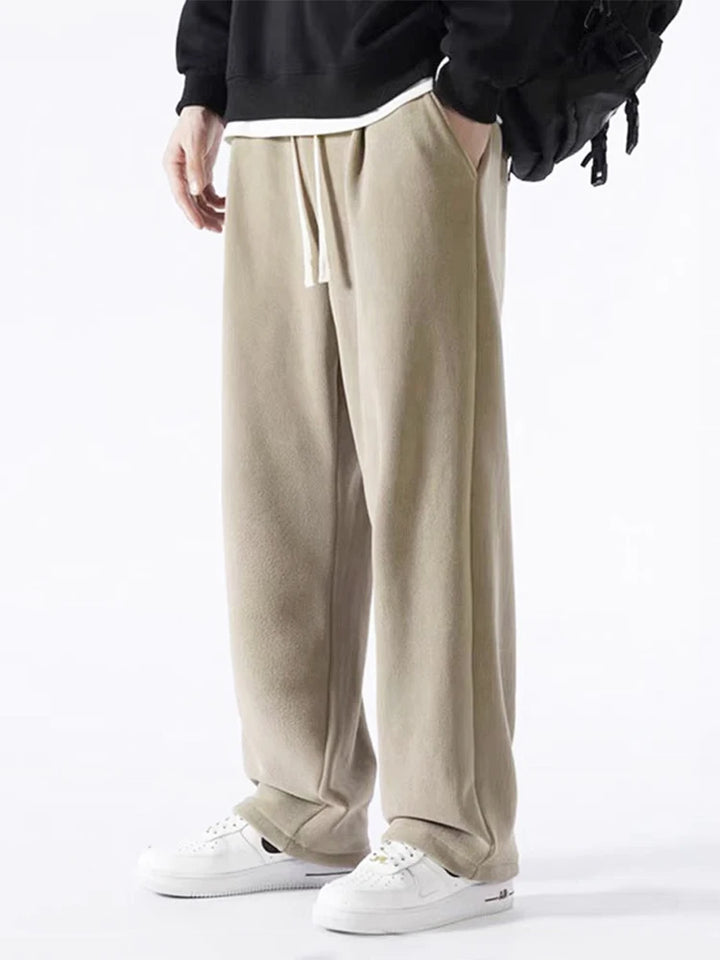 Relaxed Fit Fleece Sweatpants